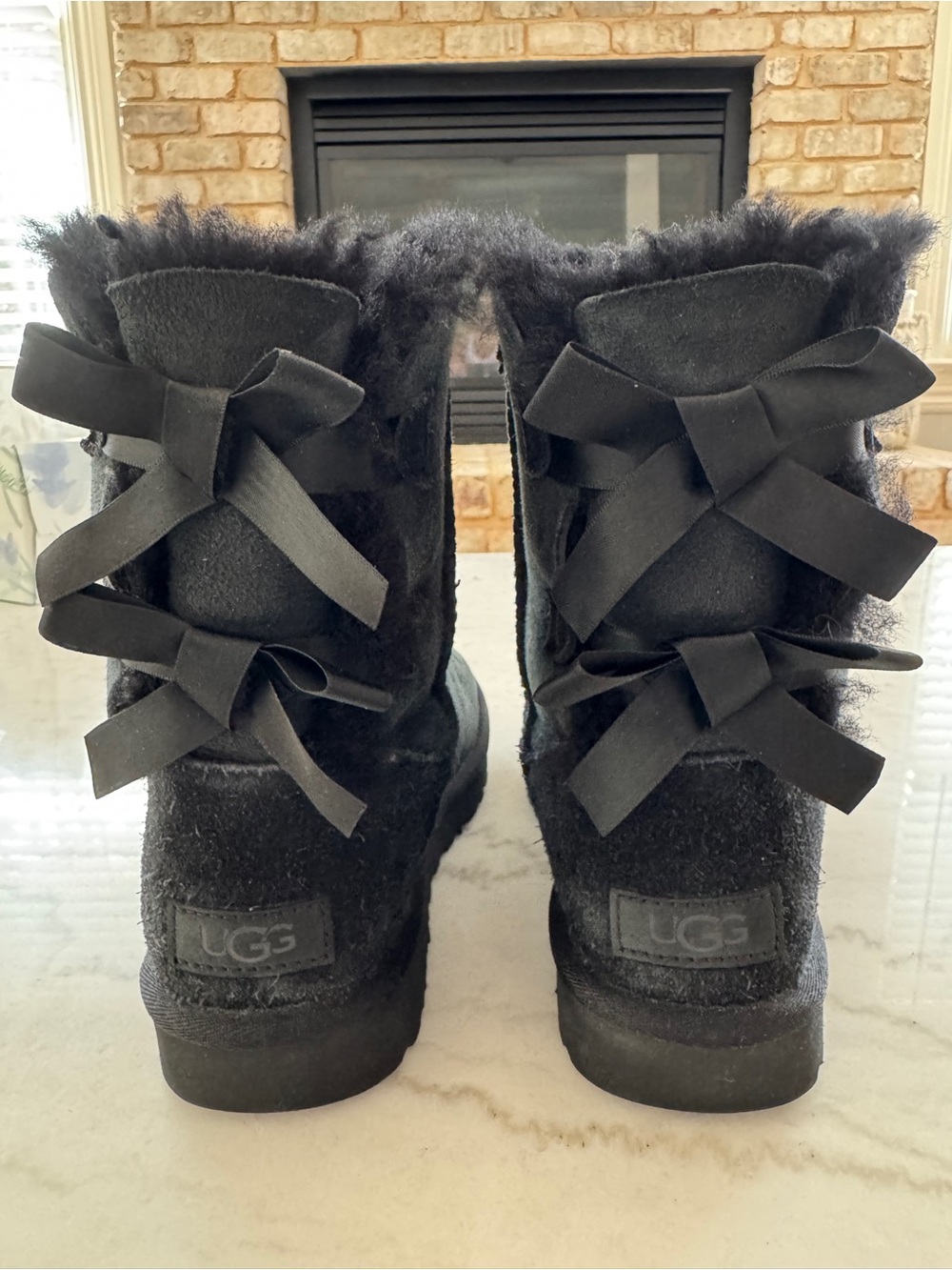 UGG Women's Black Bailey Bow